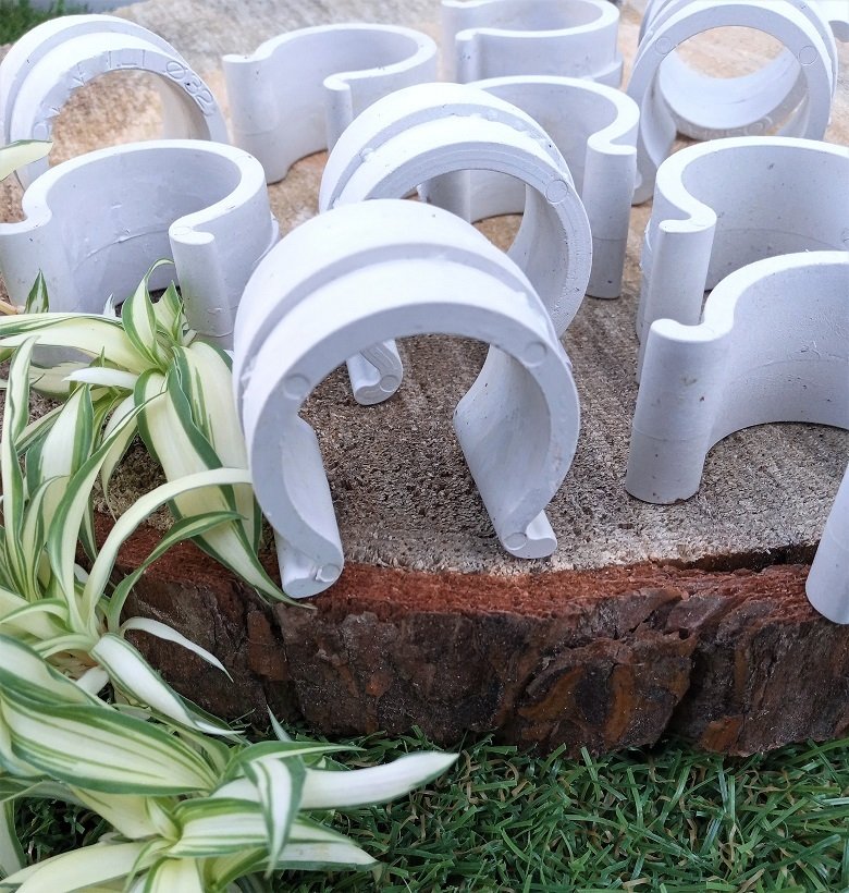 Sera Klipsi 32 \'lik 100 Adet  Sera Naylonu Tutturucu Çakma Mandal Klips