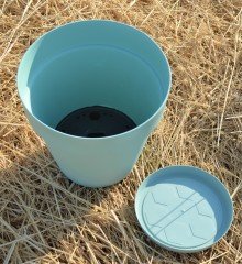 Renkli Saksı 6 LT 2 Adet Su Yeşili Renk Yalı Model Plastik Tabaklı Çiçek Saksısı