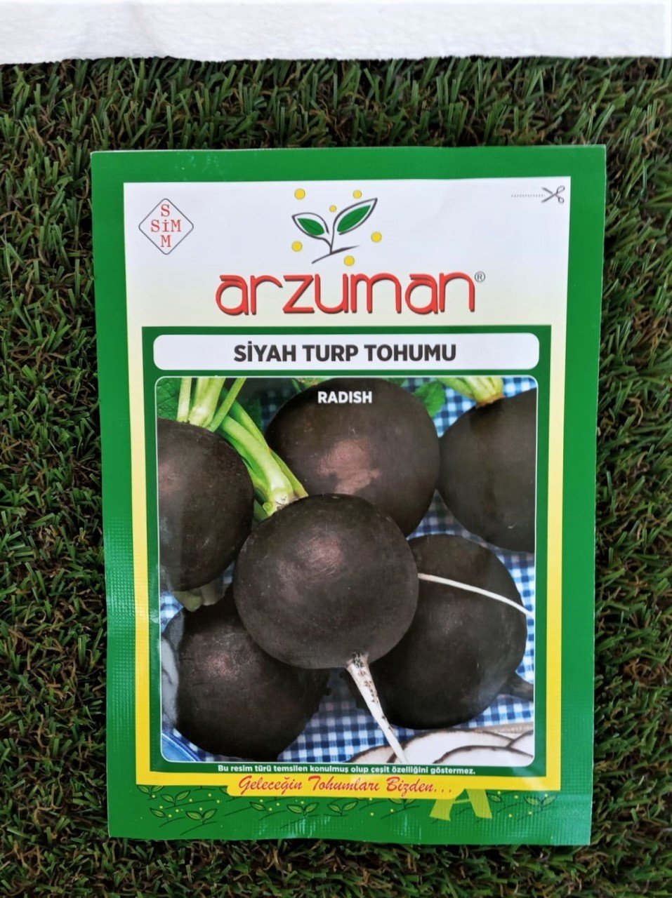 Siyah Turp Tohumu 1 Paket 10 gr (3000 Adet Tohum)  Turp Tohumu Sebze Tohumu