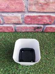 Renkli Saksı 0,8 LT 3  Adet Krem Renk Safir Model Kare Saksı Tabaklı Saksı