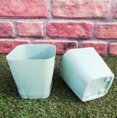 Renkli Saksı 0,8 LT 1 Adet Mint Yeşili Renk Safir Model Kare Saksı Tabaklı Saksı