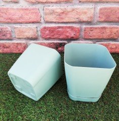 Renkli Saksı 1,8 LT 3 Adet Mint yeşili Renk Safir Model Kare Saksı Tabaklı Saksı