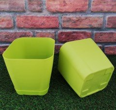 Renkli Saksı 3,4 LT 1 Adet Fıstık Yeşili Renk Safir Model Kare Saksı Tabaklı Saksı