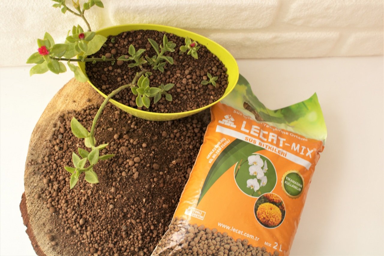 Kil Bilyesi 2 Lt (0-3 Mm) 1 Adet Süs Bitkileri İçin Çiçekli Bitkilere Özel