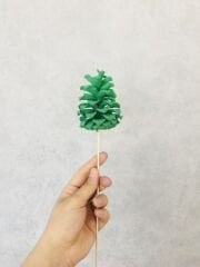 Çam Kozalağı 8 Adet Yeşil Renkli Kozalak Doğal Yılbaşı Kozalağı Dekoratif Kozalak Süs Kozalağı