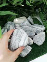 Siyah Çizgili Dolomit Taş 4 KG 6-10 Cm Dekoratif Bahçe Taşı